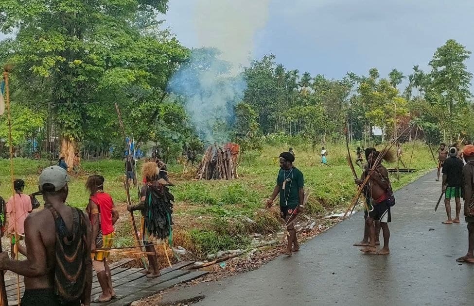 Ilustrasi berita MIMIKA: Konflik Kwamki Narama Kembali Memakan Korban Jiwa, Satu Warga Kubu Dang Meninggal Dunia