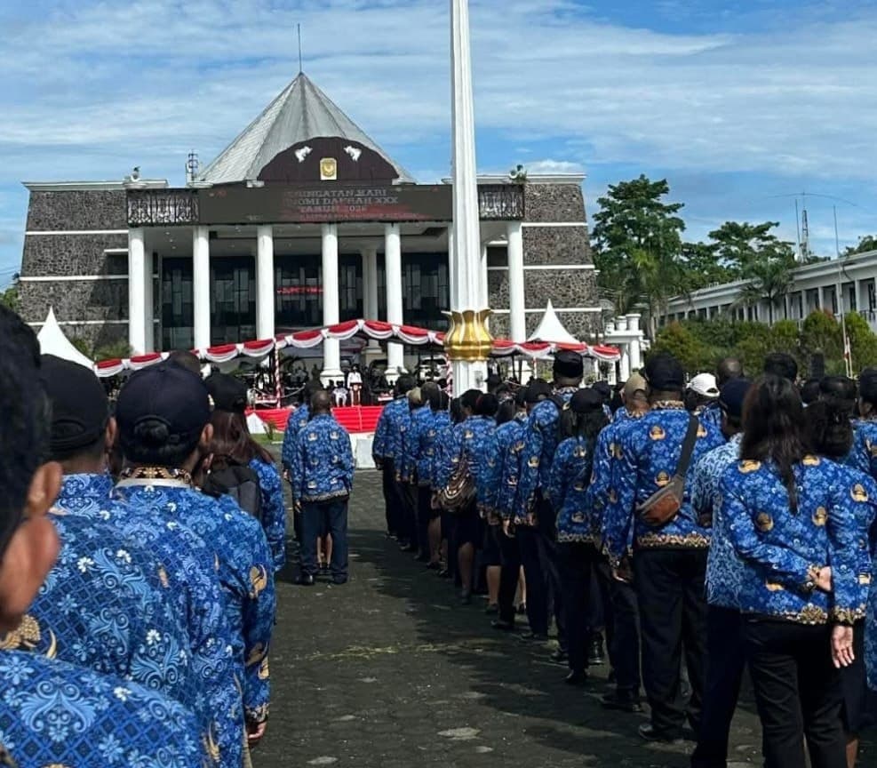Ilustrasi berita MIMIKA: Kesenjangan Wilayah Kota dan Pedalaman Jadi Sorotan, Bupati Mimika Instruksikan Aparatur Petakan Masalah hingga Kampung