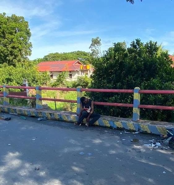 Ilustrasi berita MIMIKA: Pria yang Ditemukan Tergeletak di Jembatan Kilo 9 Dipastikan Tewas, Polisi Dalami Motif Pembunuhan