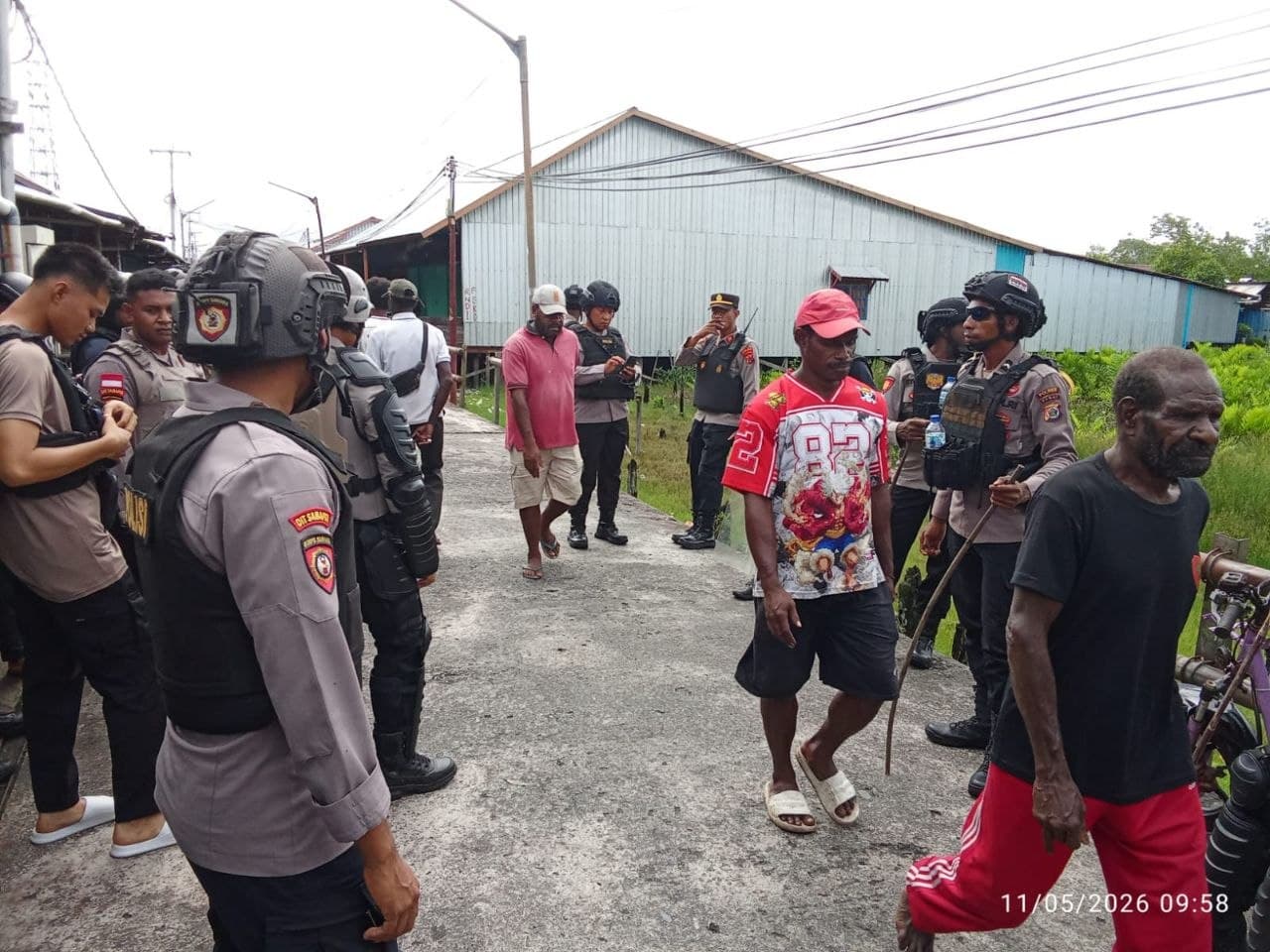 Ilustrasi berita MIMIKA: Berawal dari Acara di Kompleks Mimika, Konflik Antar Warga di Agats Sebabkan 8 Orang Luka Terkena Tembakan