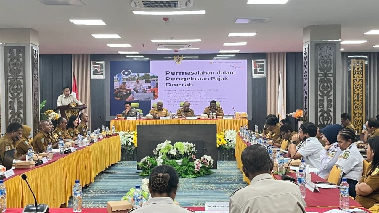 Ilustrasi berita MIMIKA: Pemkab Mimika Bidik PAD dari Aset Daerah, Bupati Rettob Soroti Lahan hingga Rumah Dinas yang Belum Tertib