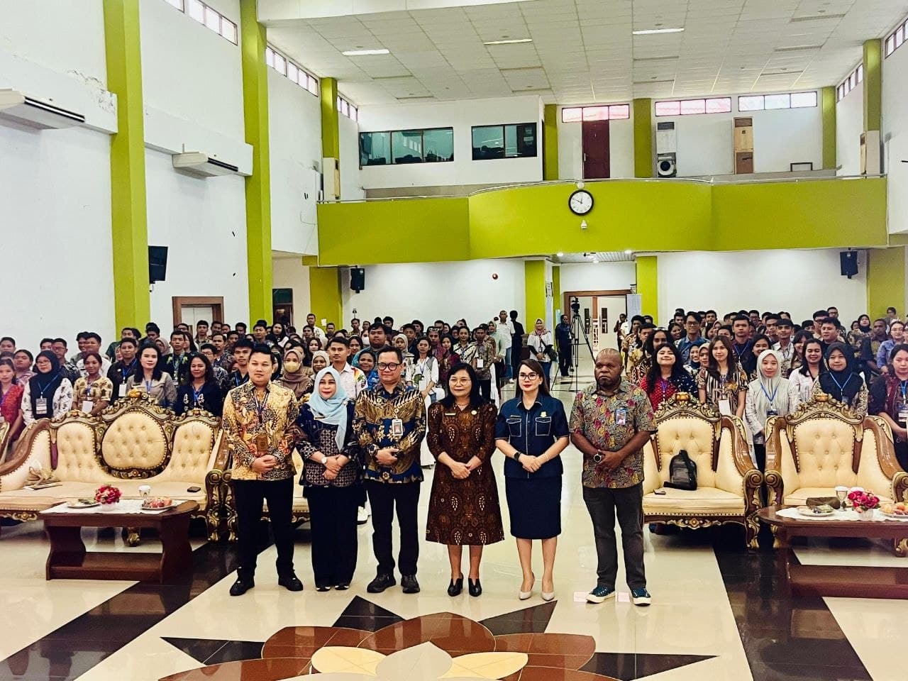 Ilustrasi berita NASIONAL: Badan Gizi Nasional Akui Variasi Menu MBG di Wilayah Papua Masih Kurang