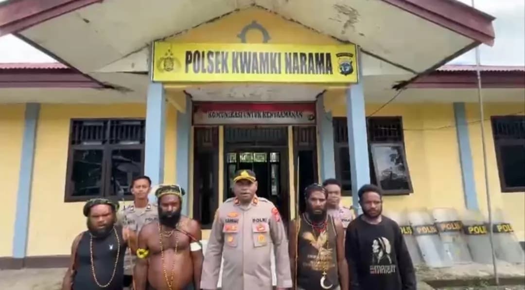 Ilustrasi berita BERITA UTAMA: Redakan Konflik Sosial di Kwamki Narama, Polisi Intensifkan Pendekatan ke Tokoh Masyarakat