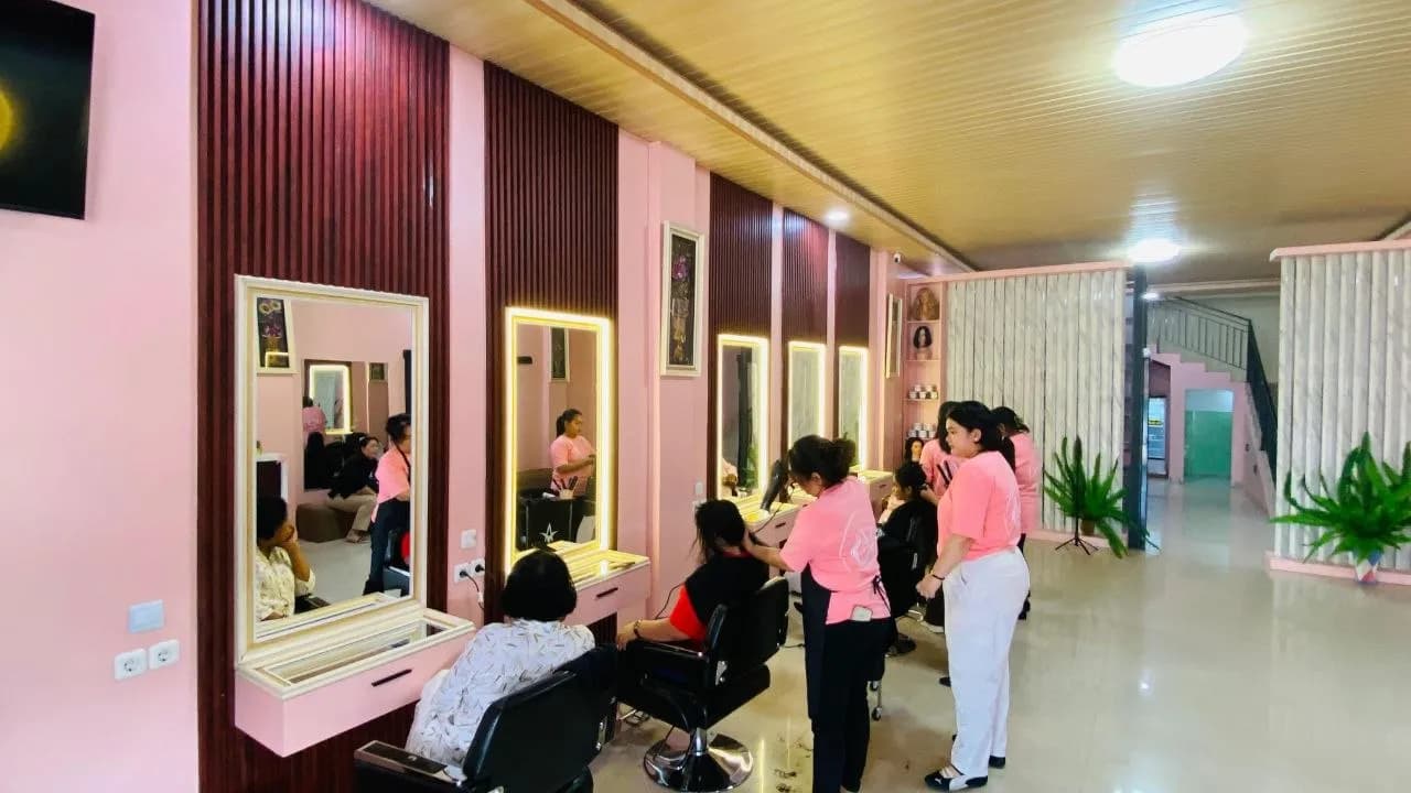 Ilustrasi berita Mimika: Baru !!! Grand Opening M3 Salon di Timika, Tawarkan Beragam Hair Styling dan Diskon Hingga 20 Persen