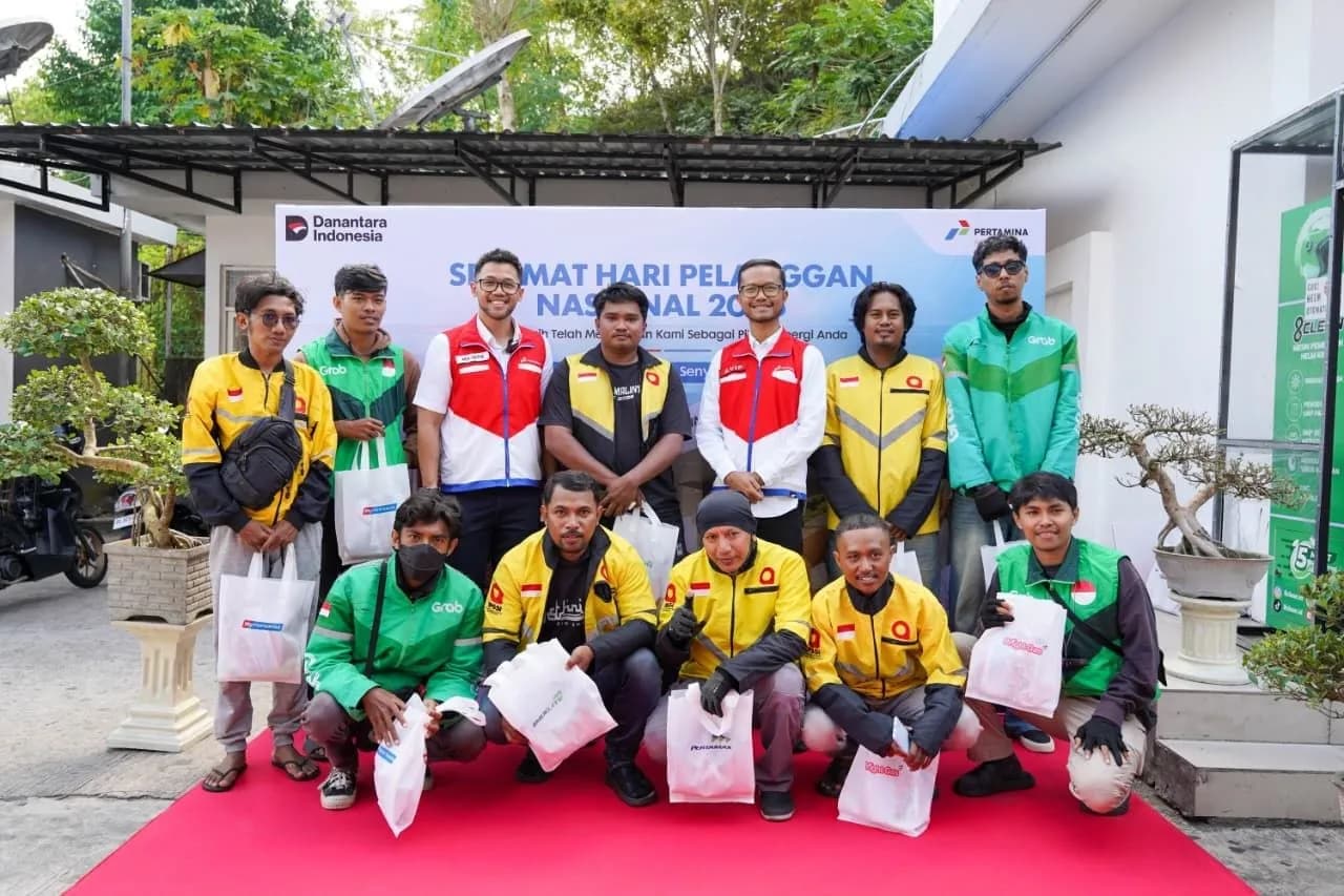 Ilustrasi berita Ekonomi: Pertamina Patra Niaga Sapa Pelanggan di 12 Kota, Semarakkan Hari Pelanggan Nasional 2026