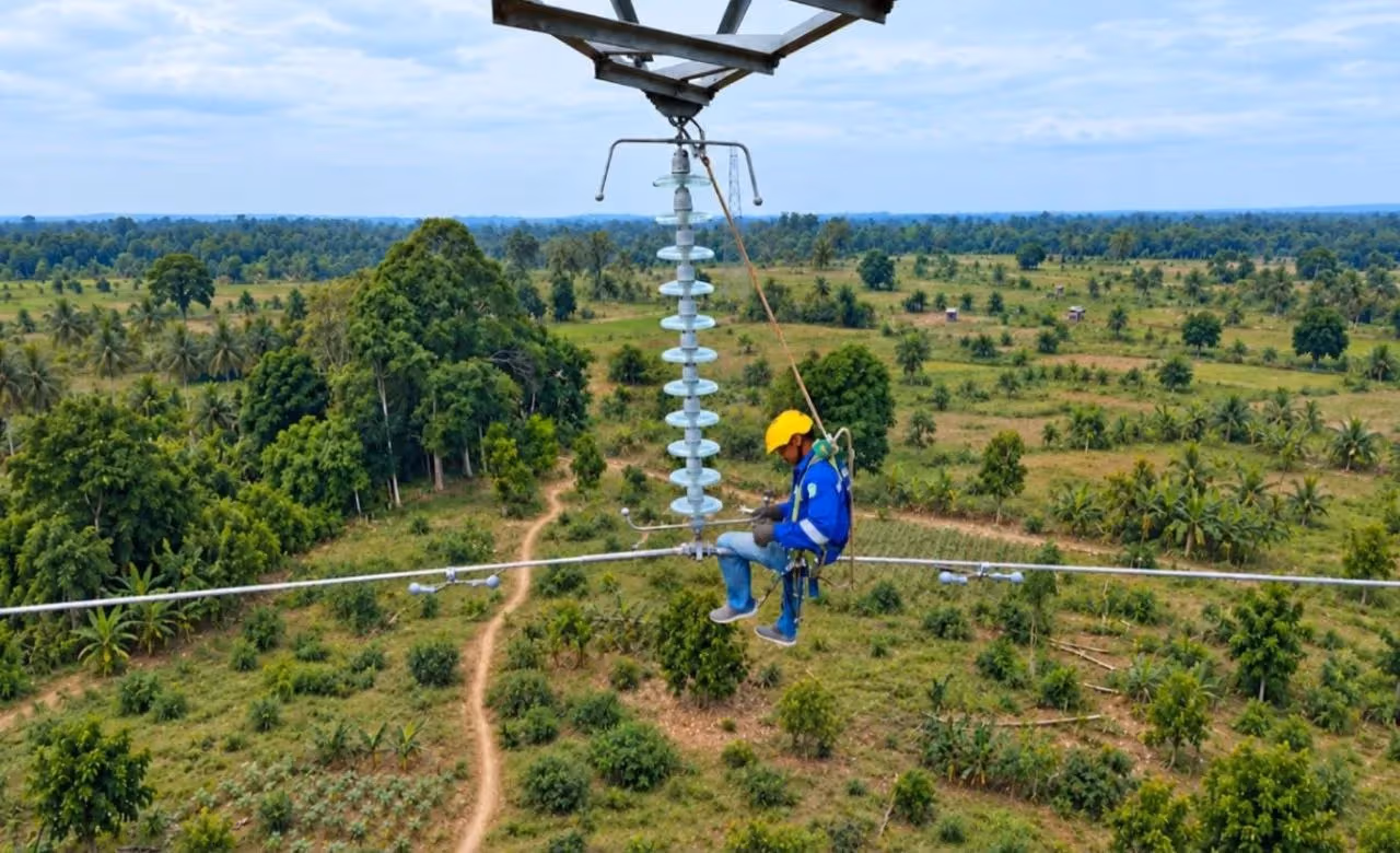 Ilustrasi berita Ekonomi: HLN ke-81, PLN Perkuat Peran Listrik untuk Kemandirian dan Pemerataan Pembangunan