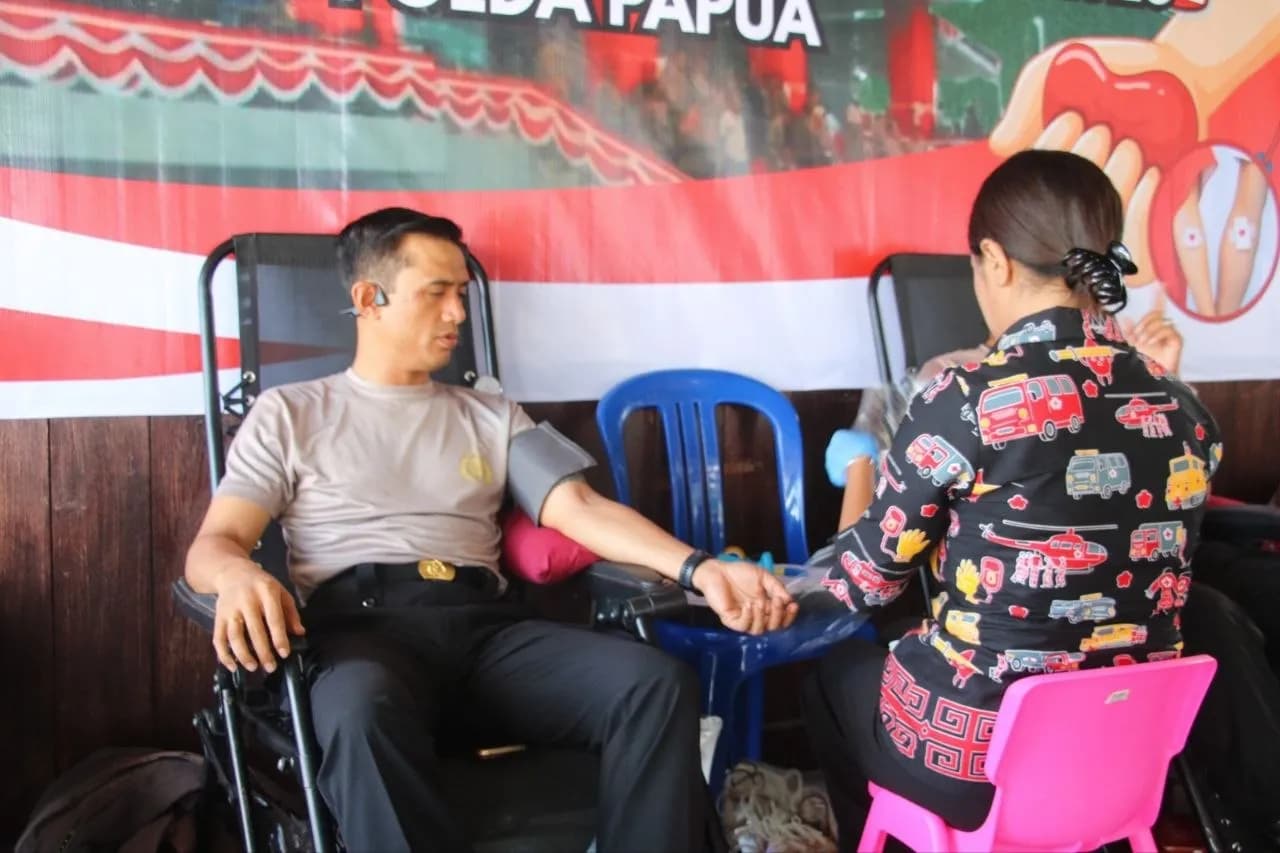Ilustrasi berita Hukum: Polda Papua Berhasil Kumpulkan 95 Kantong Darah Diserahkan ke PMI Papua
