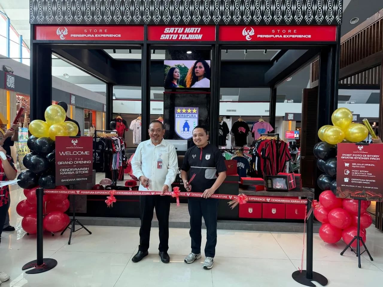 Ilustrasi berita JAYAPURA: Resmikan Store Merchandise Persipura Experience, Bandara Sentani Bawa Kebanggaan Papua Lebih Dekat ke Wisatawan