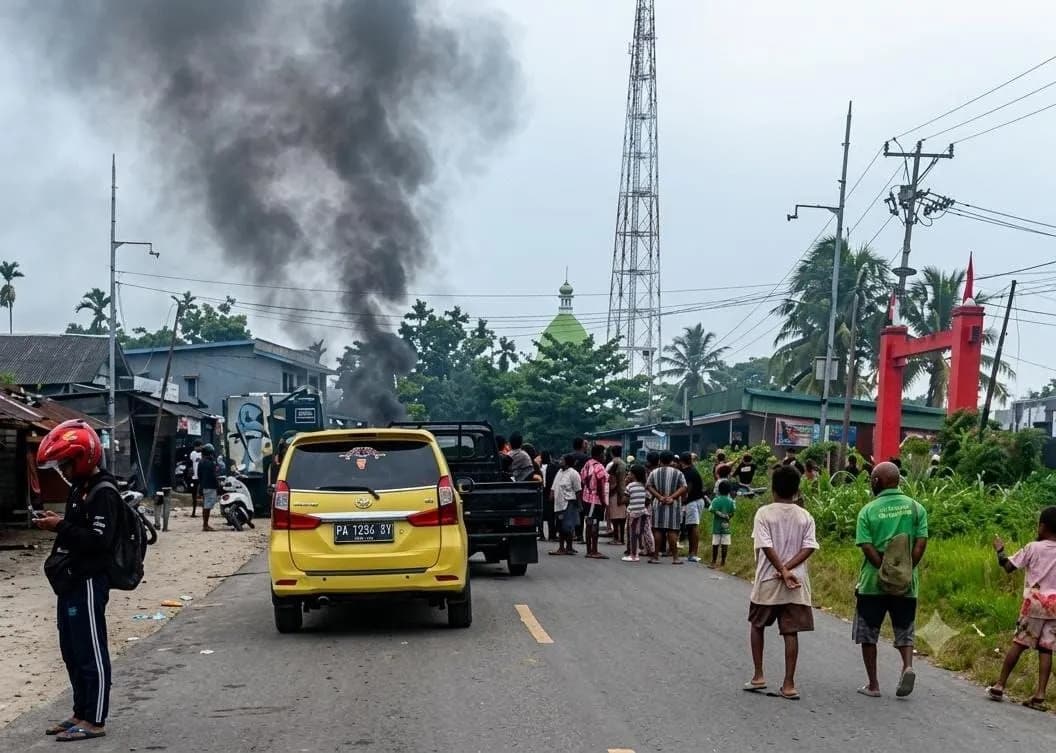 Ilustrasi berita Mimika: Jalan Poros Mapurujaya KM 10 Masih Dipalang Keluarga Korban, Lalu Lintas Menuju Pelabuhan Terhenti