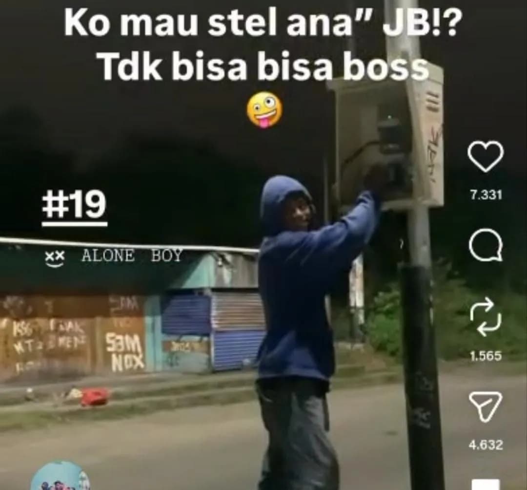Ilustrasi berita Mimika: Beredar Video Seorang Remaja Sengaja Memainkan Tuas Mati Hidup Lampu Jalan, Begini Respon Tegas Dishub Mimika