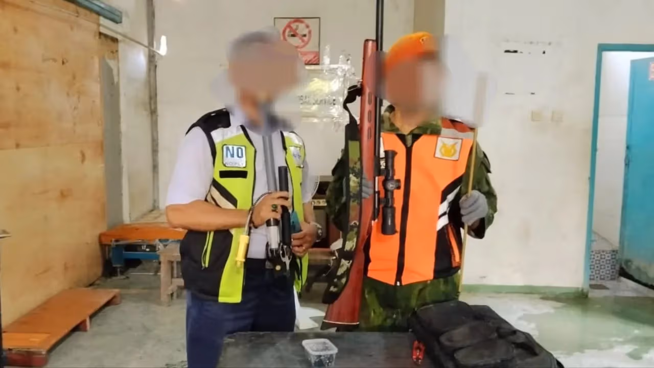 Ilustrasi berita Mimika: Pengiriman Senapan PCP ke Timika Digagalkan di Bandara Sentani, Antisipasi Rantai Suplai Logistik Kelompok Bersenjata