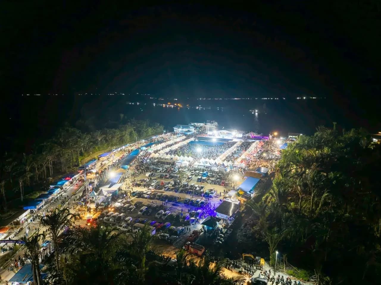 Ilustrasi berita JAYAPURA: Terjunkan Puluhan Personel, PLN Kawal Festival Danau Sentani 2026 Aman Tanpa Gangguan Listrik