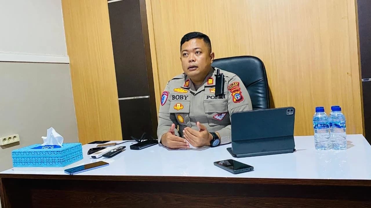 Ilustrasi berita Mimika: Polisi Jelaskan Kronologis Pengungkapan Kasus Pembunuhan di Jalan Kelimutu Timika, Korban Dipukul Kunci Inggris