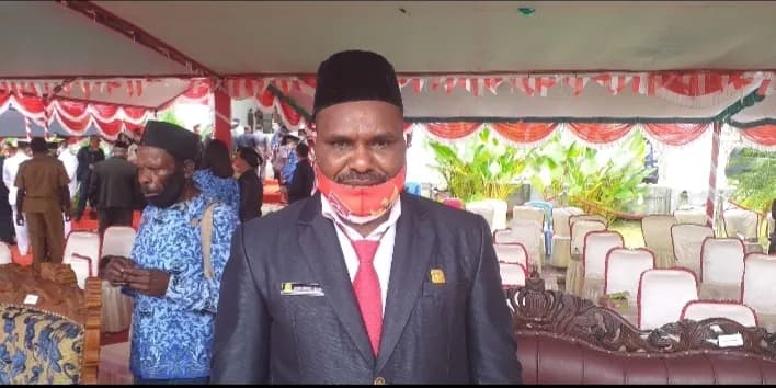 Robby Kamaniel Omaleng