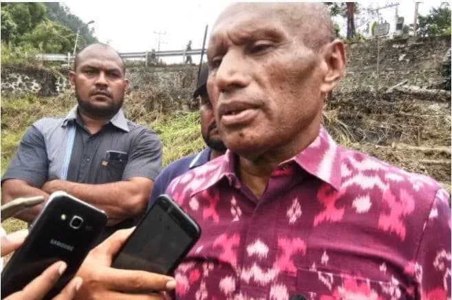 Wali Kota Jayapura, Benhur Tomi Mano
