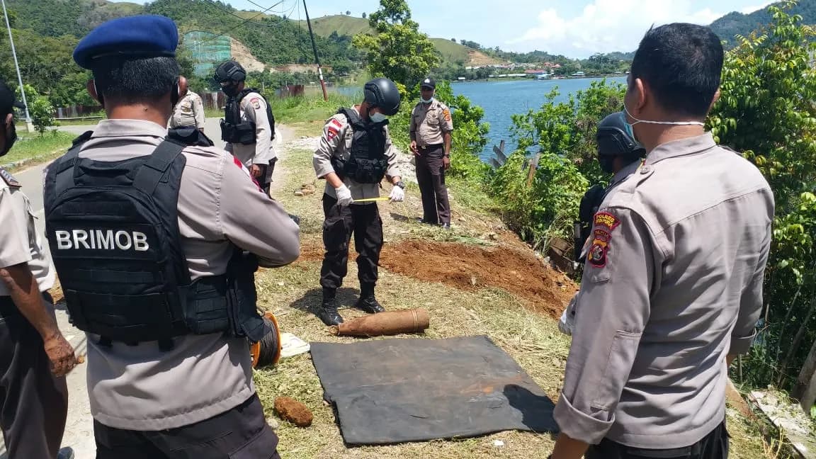 Ilustrasi berita BERITA UTAMA: Ditemukan Benda Diduga Bom di Sentani Timur