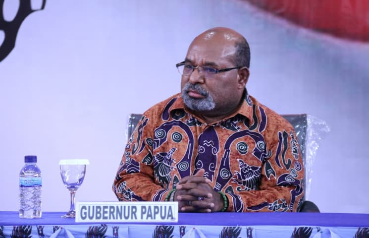 Ilustrasi berita Papua: Lukas Enembe Minta Masyarakat Tidak Terprovokasi Polemik Plh Gubernur