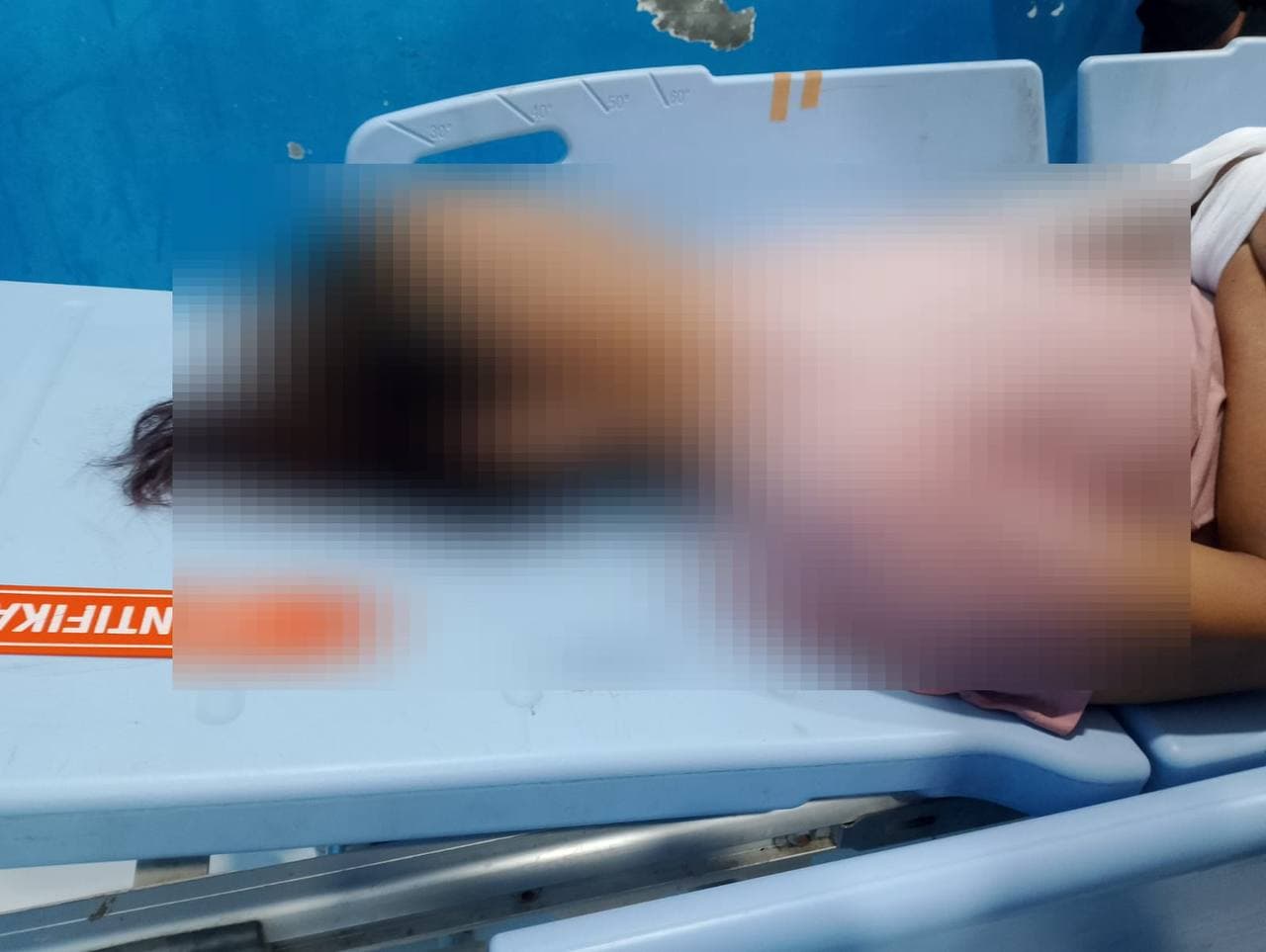 Ilustrasi berita EDITORIAL: Perempuan Paruh Baya Tewas Gantung Diri di Pasar Doyo Baru Sentani
