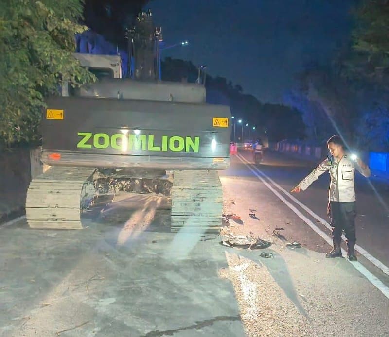 Ilustrasi berita EDITORIAL: Peristiwa Tragis di Jembatan Ringroad Holtekam, Tiga Hari Lalu Pengendara Tewas Tabrak Truk, Tadi Tewas Tabrak Excavator