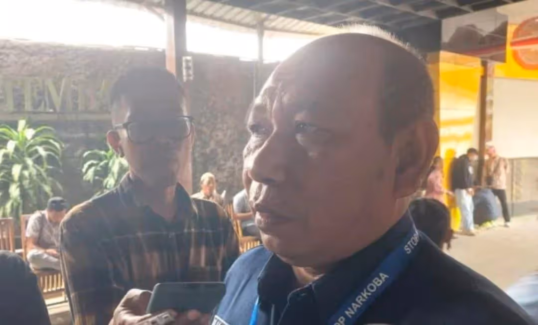 Kepala BNNK Mimika Ruslan Awumbas