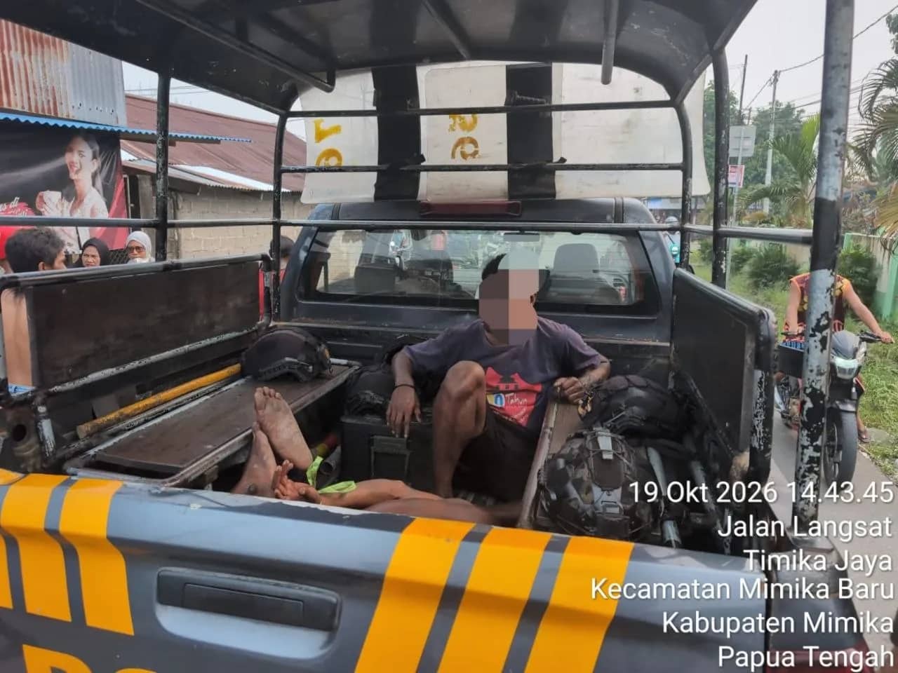 Ilustrasi berita Mimika: Mabuk dan Bikin Keributan di SP 2 Timika, Sekelompok Pemuda Dicokok Polisi