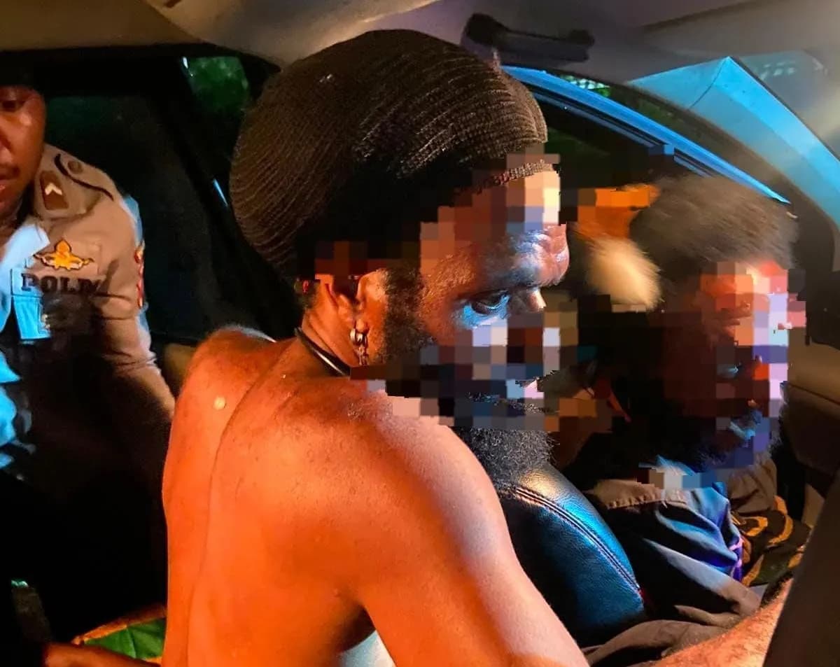 Ilustrasi berita Mimika: Polisi Ringkus Pelaku Pemerkosaan Dua Siswi dan Seorang IRT di Kali Wania SP3, Dibekuk Usai Dibuntuti dari Kwamki Narama