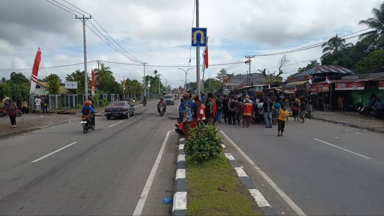 Ilustrasi berita Mimika: Palang Jalan Cenderawasih SP 2 Dibuka Satu Arah, Arus Lalu Lintas Kembali Lancar, PN Timika : Keputusan Sudah Final