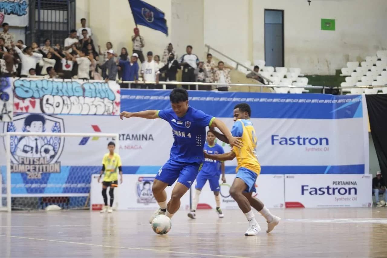 Tampak peserta turnamen futsal saat bertanding