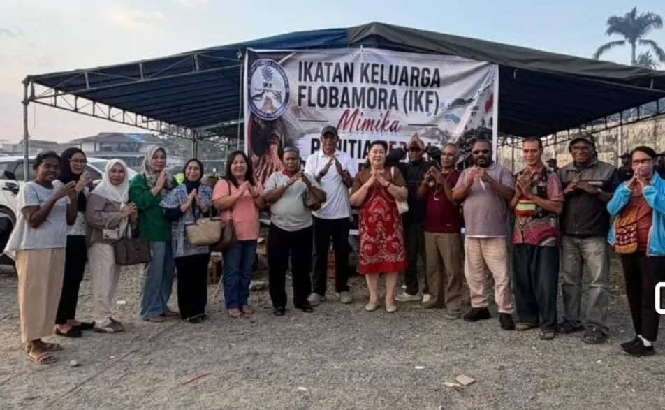 Ilustrasi berita Mimika: TP PKK Mimika Salurkan Bantuan untuk Korban Gempa Flores, Suzy Rettob: Duka Flores adalah Duka Kita Semua