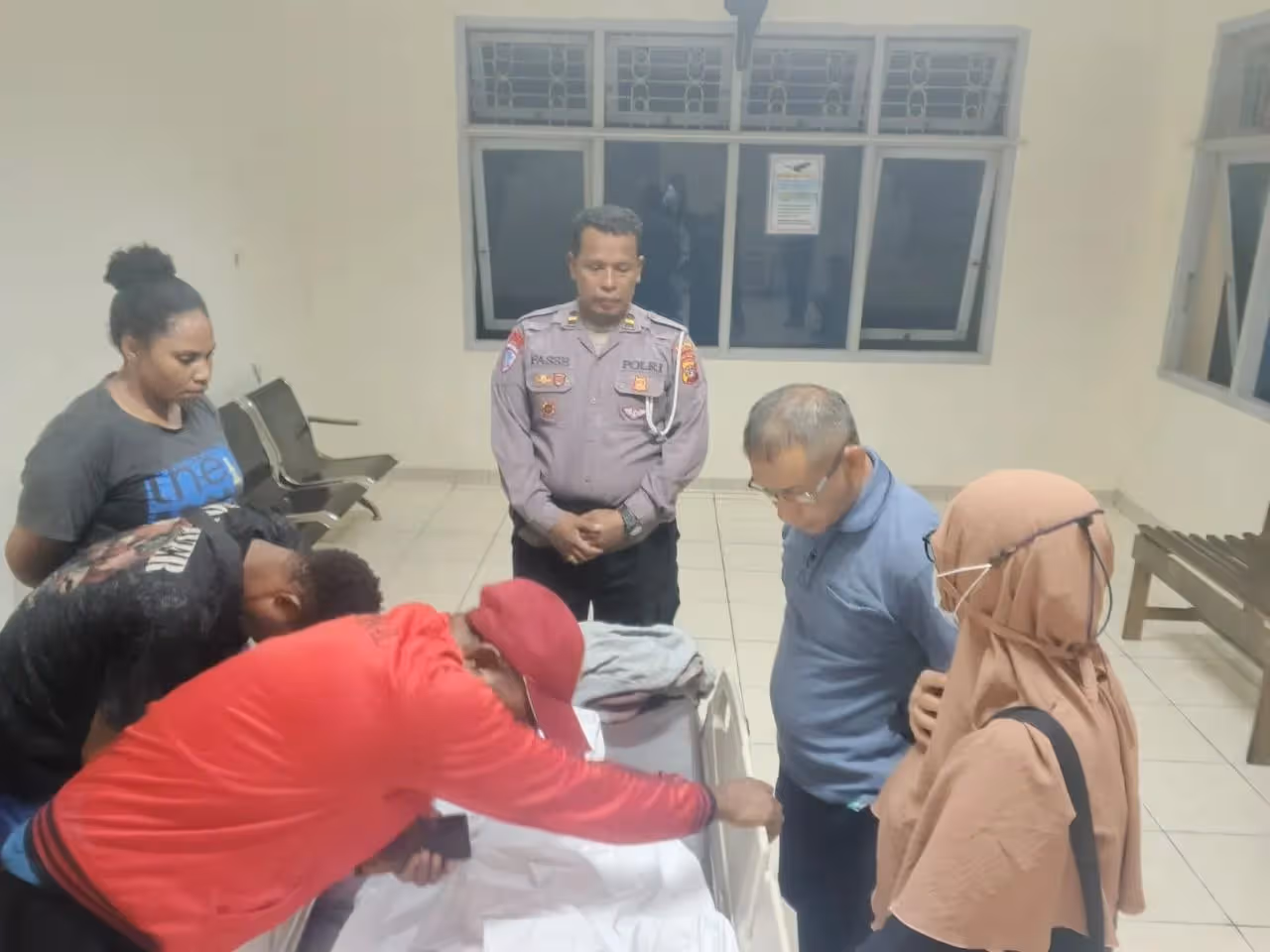 Jenazah korban saat berada di RSUD Mimika.