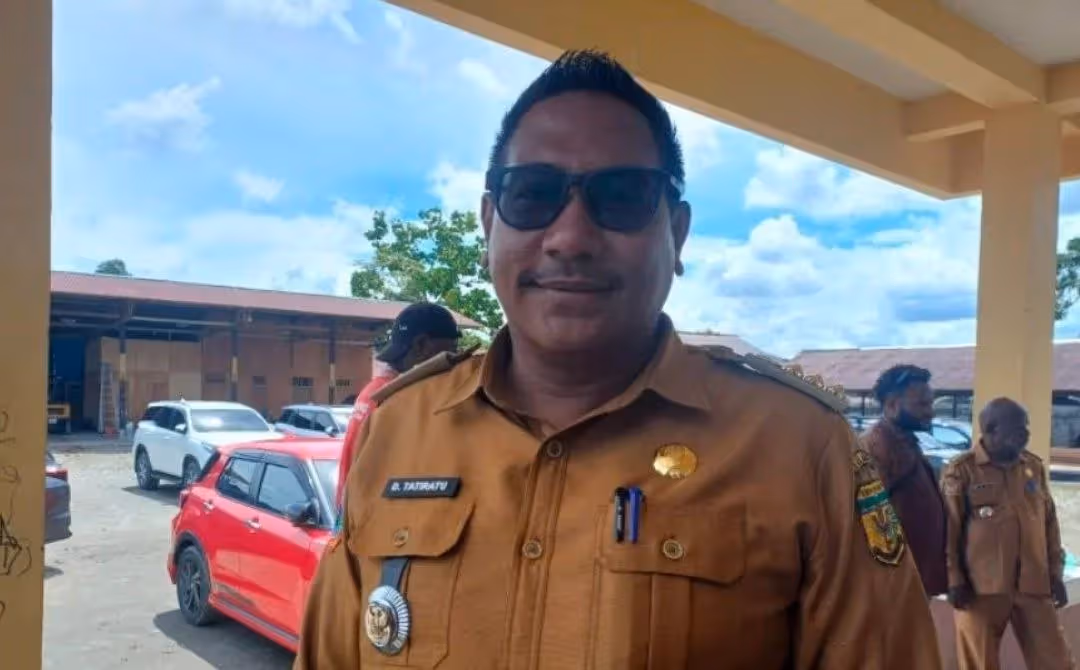 Kepala Distrik (Camat) Tembagapura Dev Richard Tatiratu.