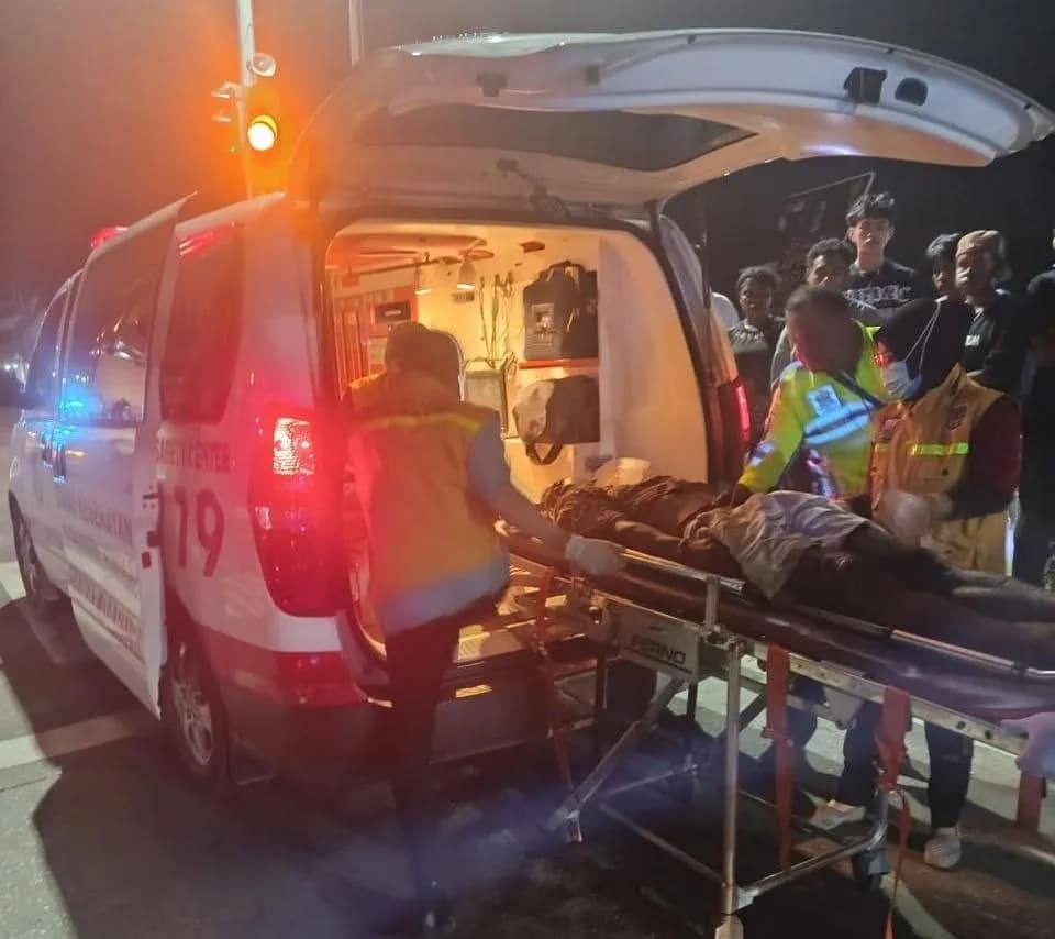 Ilustrasi berita Mimika: Terjadi Lagi, Pengendara Motor Tewas Usai Tabrak Median Jalan di Pertigaan Diana Mall Timika