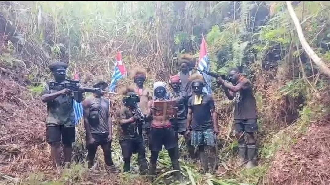 Ilustrasi berita Papua: Ebarowak Gwijangge dan Paldo Nirigi Dalang Serangan Festival Budaya Lemba Baliem Wamena