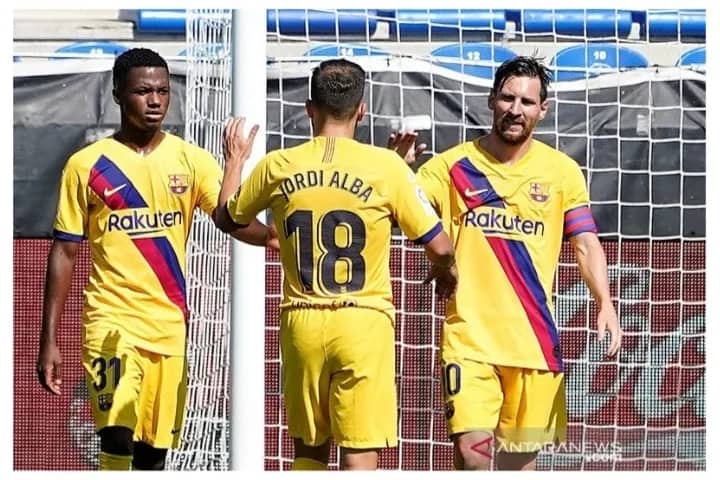Ilustrasi berita Olahraga: Barcelona Akhiri Liga Spanyol dengan Bantai Alaves 5-0