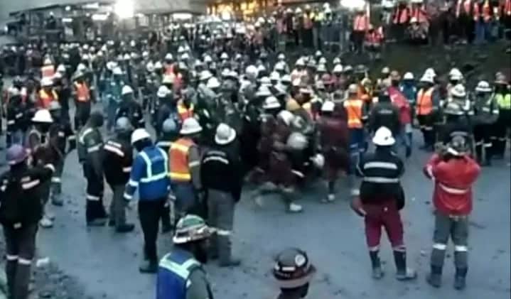 Ilustrasi berita Mimika: Tembagapura Diguncang Demo, Freeport Pertimbangkan Untuk Turunkan Karyawan