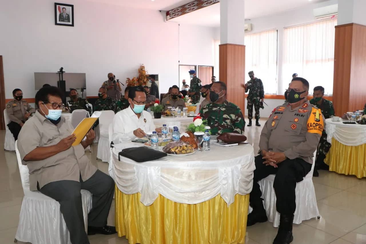 Ilustrasi berita BERITA UTAMA: Tiba di Papua, Tim Gabungan Pencari Fakta Usut Kekerasan di Intan Jaya