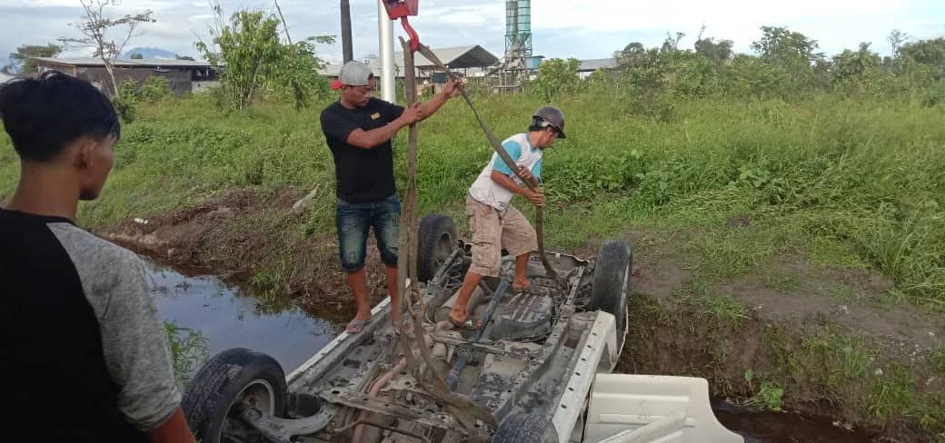 Ilustrasi berita Mimika: Kecepatan Tinggi, Mobil Rush di Timika Terjungkal, Pengendara Tiba-tiba Hilang