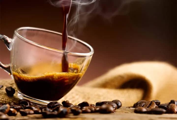 Jangan ngopi sambil makan