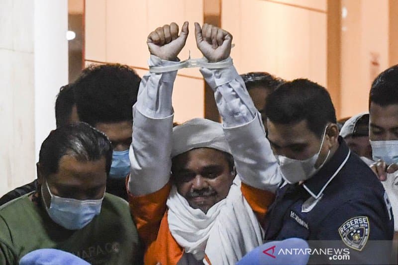 Ilustrasi berita NASIONAL: Rizieq Shihab dicecar 84 pertanyaan oleh penyidik Polda Metro Jaya