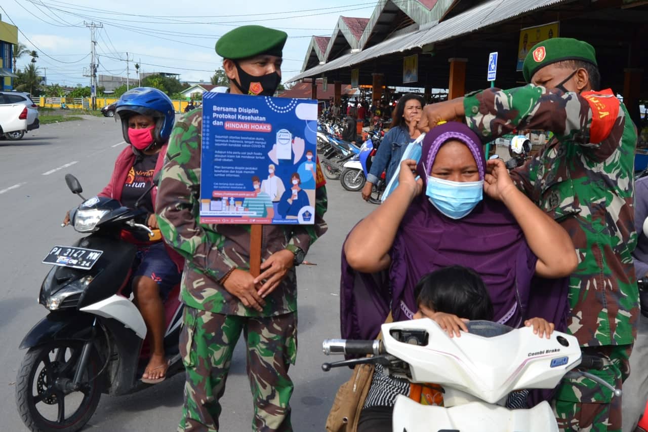 Ilustrasi berita Mimika: Personil TNI "Gerebek" Kampung Nayaro untuk Beri Bantuan dan Pengobatan Massal