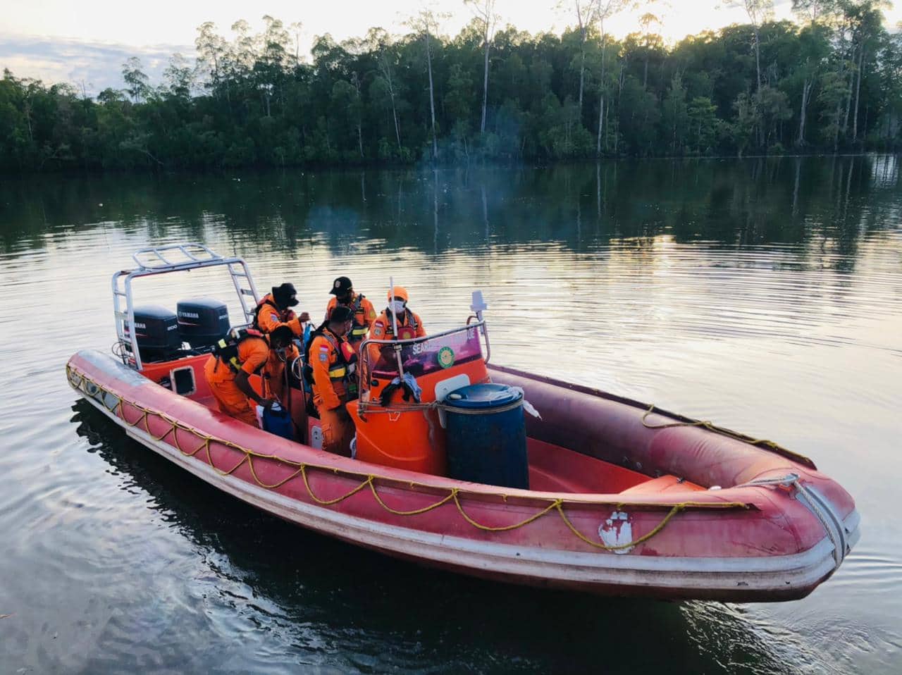 Ilustrasi berita Mimika: Kapal Motor Tenggelam Dekat Otakwa Mimika, Nasib 7 Penumpang Belum Diketahui