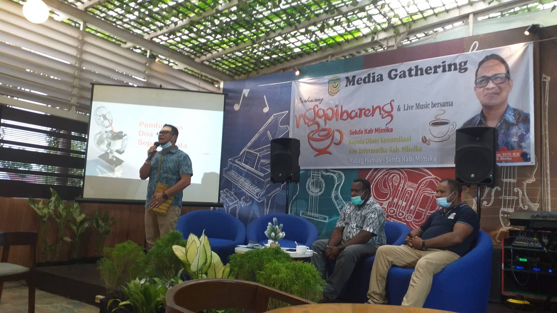 Media gathering