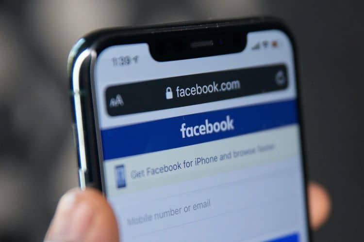 Ilustrasi berita TEKNOLOGI: Dapat Tag Link Porno di Akun Facebook, Berikut Bahayanya dan Tips Menghindari "Tagging FB"