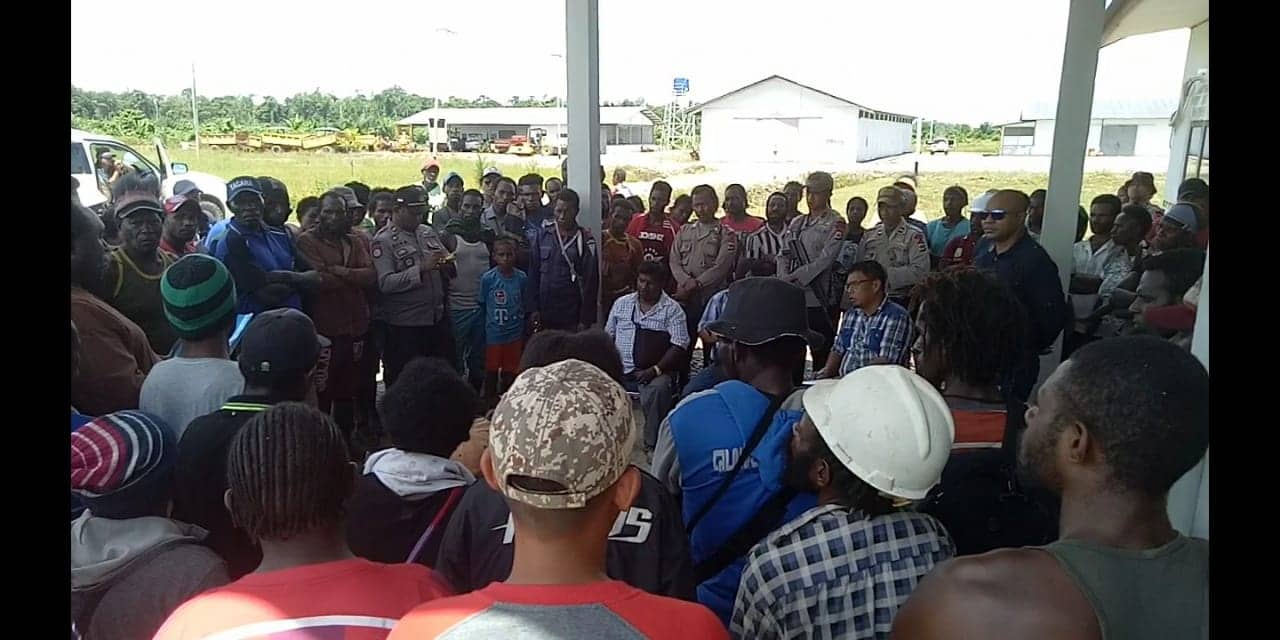 Ilustrasi berita Mimika: Tanahnya Dihargai 44 Ribu Rupiah Perhektar oleh PT PAL, Masyarakat Iwaka Mengadu ke DPRD Mimika