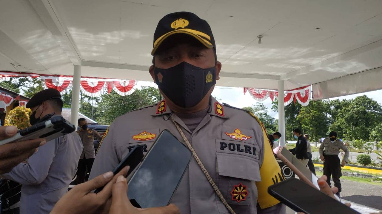 Ilustrasi berita Mimika: 10 Anggota dan Keluarga Polres Mimika Meninggal Akibat Covid-19, Mulai Hari Ini Rumah 20 Polisi Isoman Ditempeli Stiker