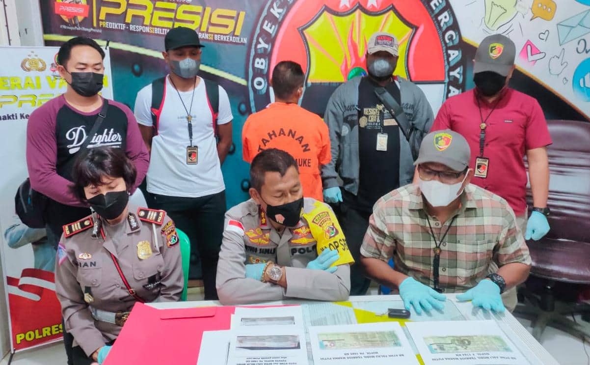 Ilustrasi berita Papua: Terungkap ! Oknum PNS di Merauke Pemilik Kendaraan Daihatzu Berdokumen Palsu