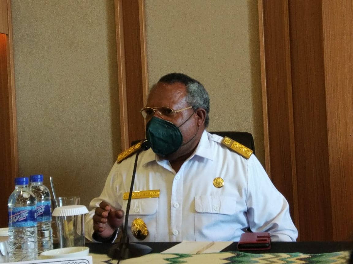Ilustrasi berita Mimika: Jawab Desakan DPRD Mimika, Bupati Eltinus Omaleng : Tunggu dari BPK, Pemda Sudah Siapkan Rp 23 Miliar