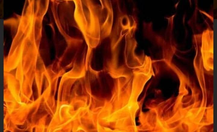 Ilustrasi berita Papua: Yah Ampuunn..!!!, Pihak Bandara Wamena Bakar Pesawat Boeing di Pemukiman Warga, Akibatnya Menakutkan