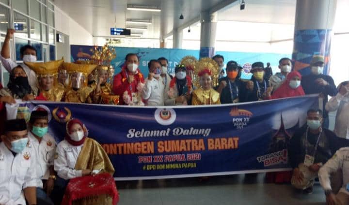 Ilustrasi berita GEBYAR PON PAPUA: Atraksi Tari Pasambahan, Kontingen PON Sumbar Disambut Ikatan Keluarga Minang di Mimika