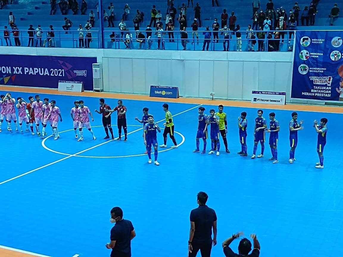Ilustrasi berita GEBYAR PON PAPUA: Jawa Barat Tundukan Tim Futsal Banten Dalam Laga Bertajuk "Perang Saudara", Striker Amaragi Ciptakan Brase